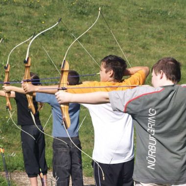 learn archery